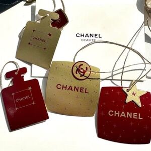 CHANEL Red and Gold Gift Tags - set of 4